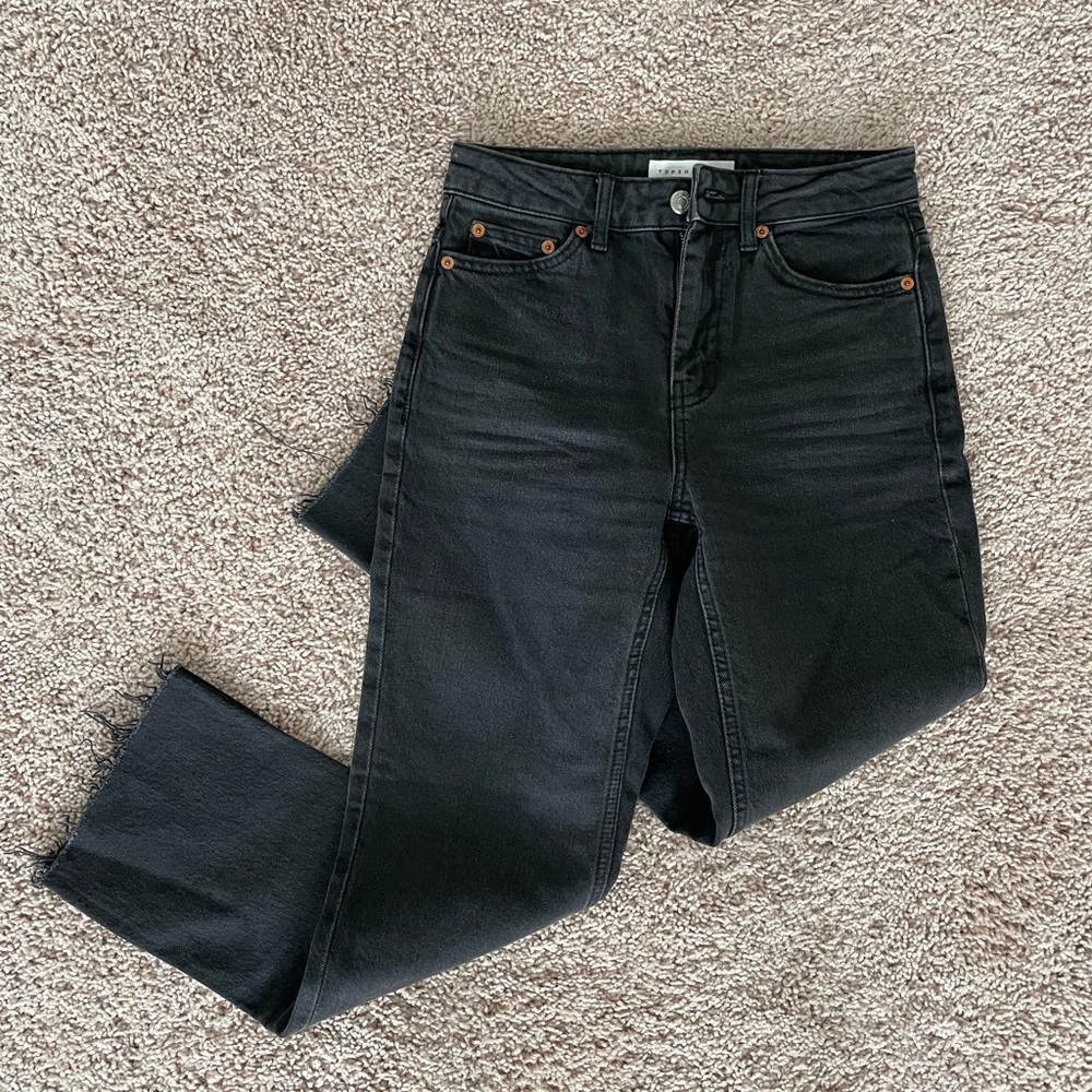Black top shop straight leg cropped black jeans!